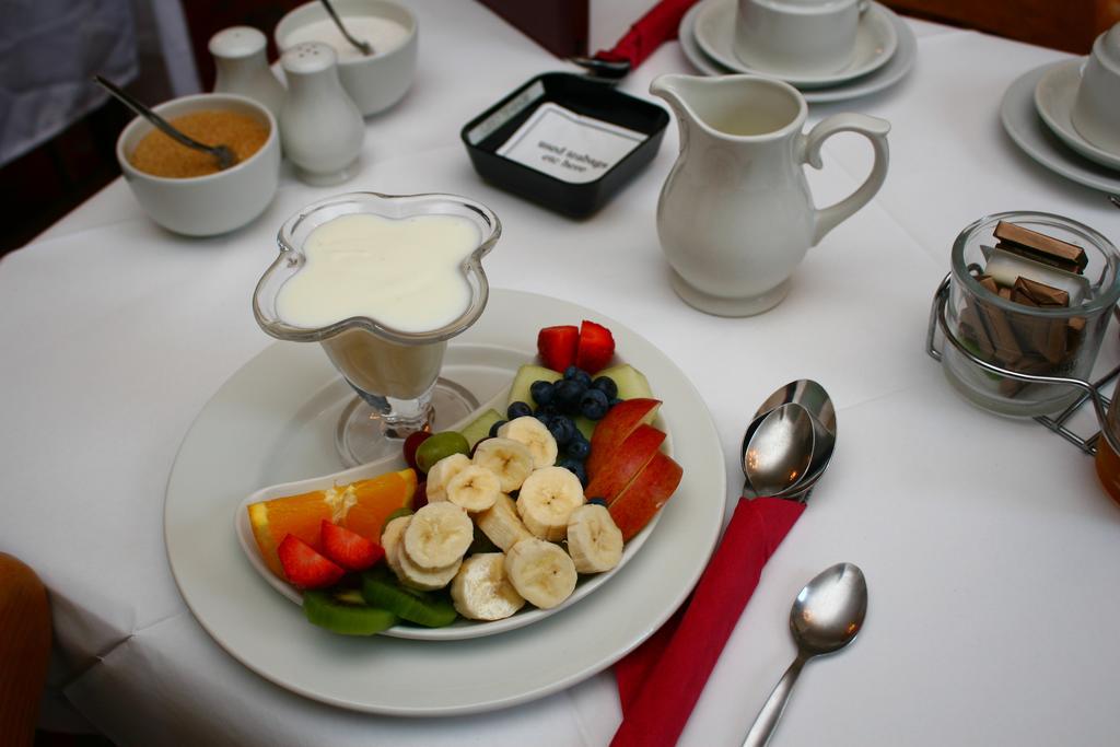 The Penn Club Bed and Breakfast London Exteriör bild