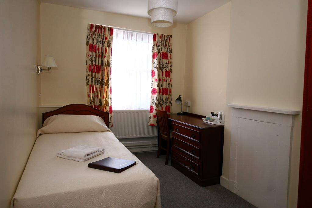 The Penn Club Bed and Breakfast London Exteriör bild
